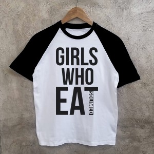 Girls who eat bicolor negro